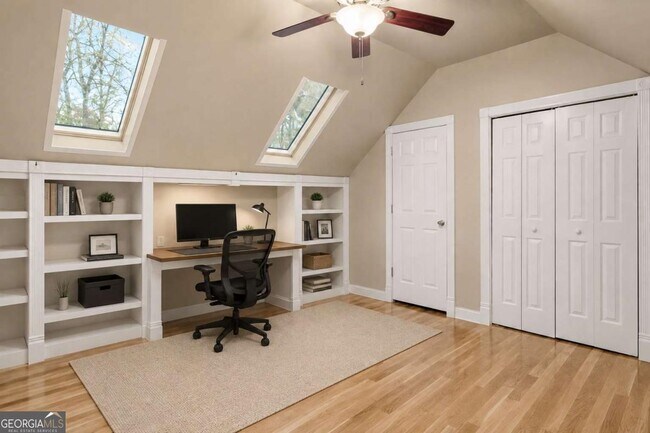 Building Photo - 3800 Running Fox Dr