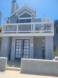 Building Photo - 124 24th St