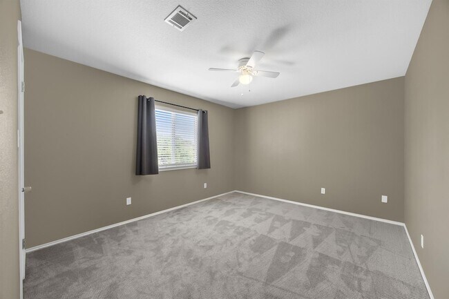 Building Photo - 8404 Tyhurst Dr