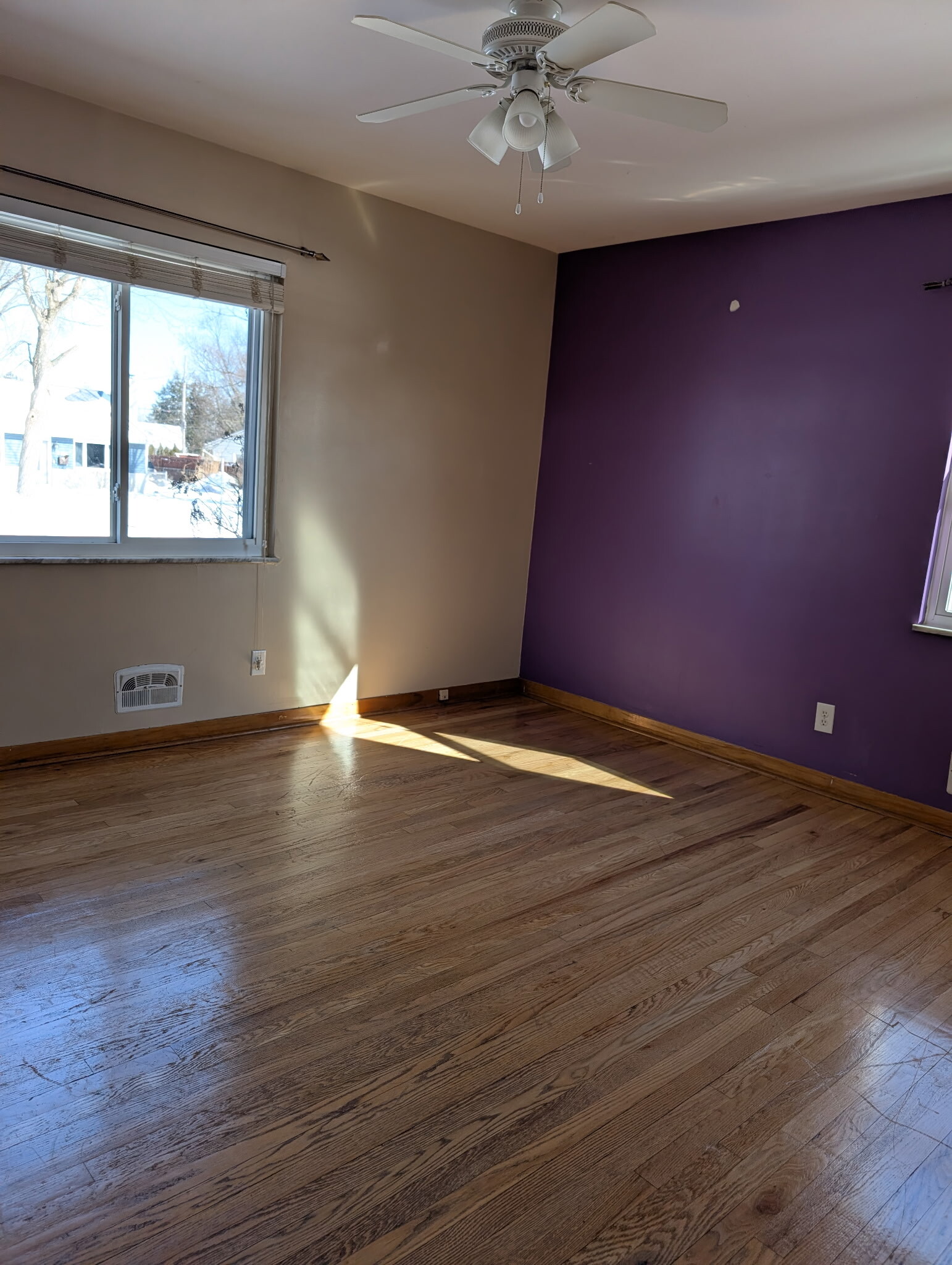 Building Photo - 5243 Conklin Dr