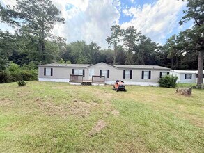 Building Photo - 5050 Box Wood Ct