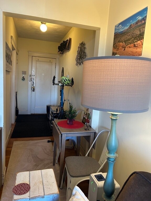 Building Photo - 2039 Commonwealth Ave