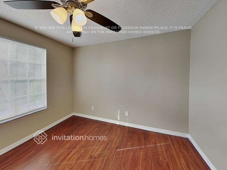 Building Photo - 1041 Grand Canyon Dr