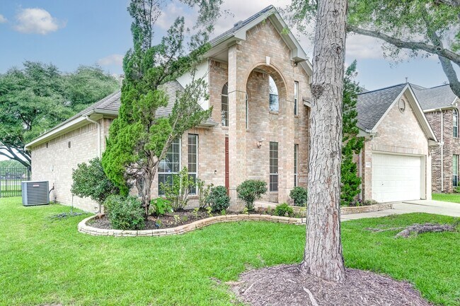 Building Photo - 10103 Cottonwood Canyon Dr