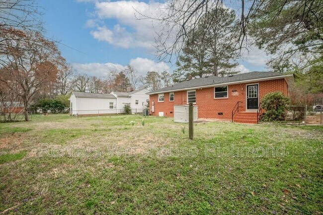 Building Photo - 1431 Yeardley Dr