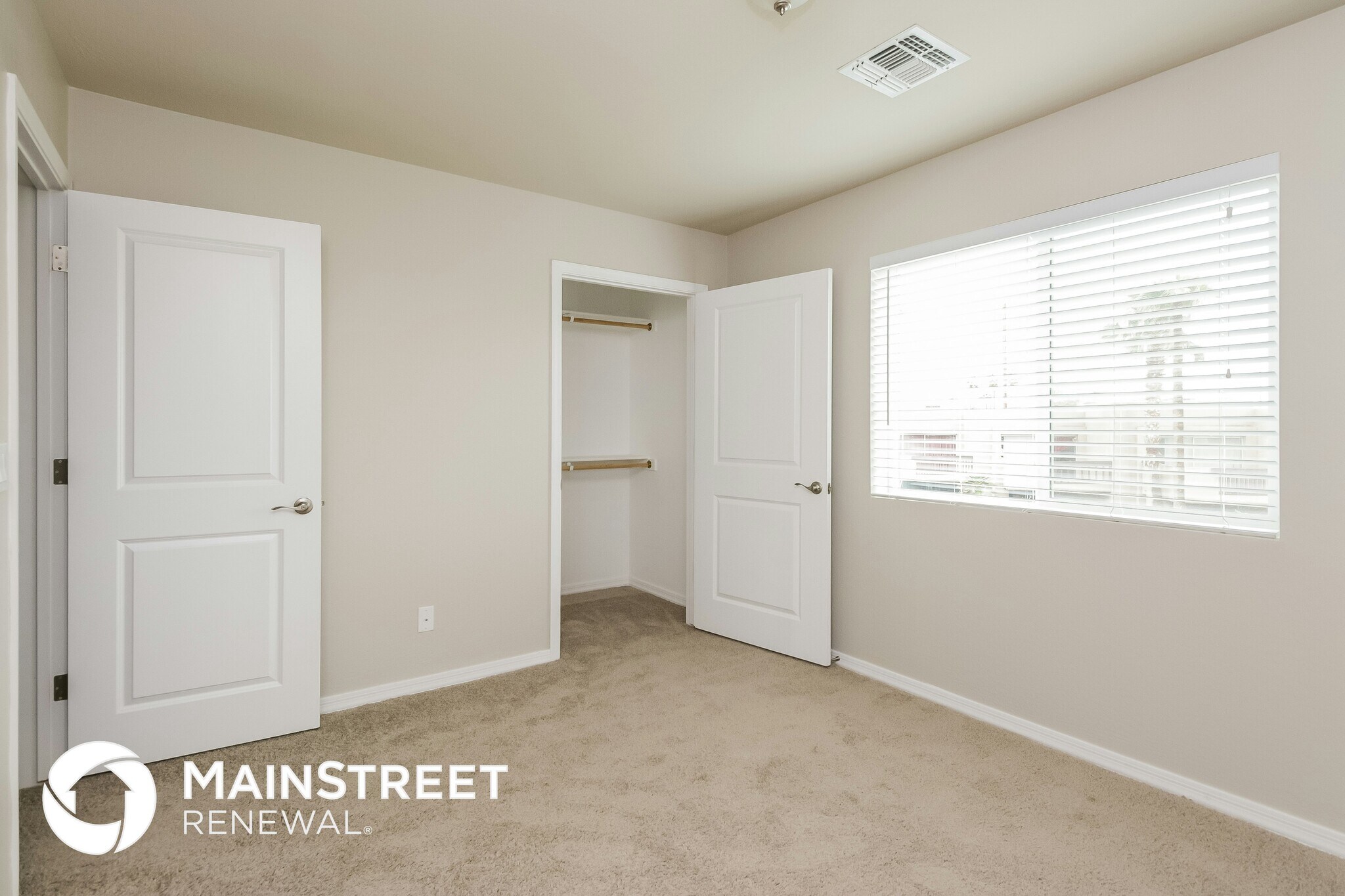 Building Photo - 2000 N 36th St