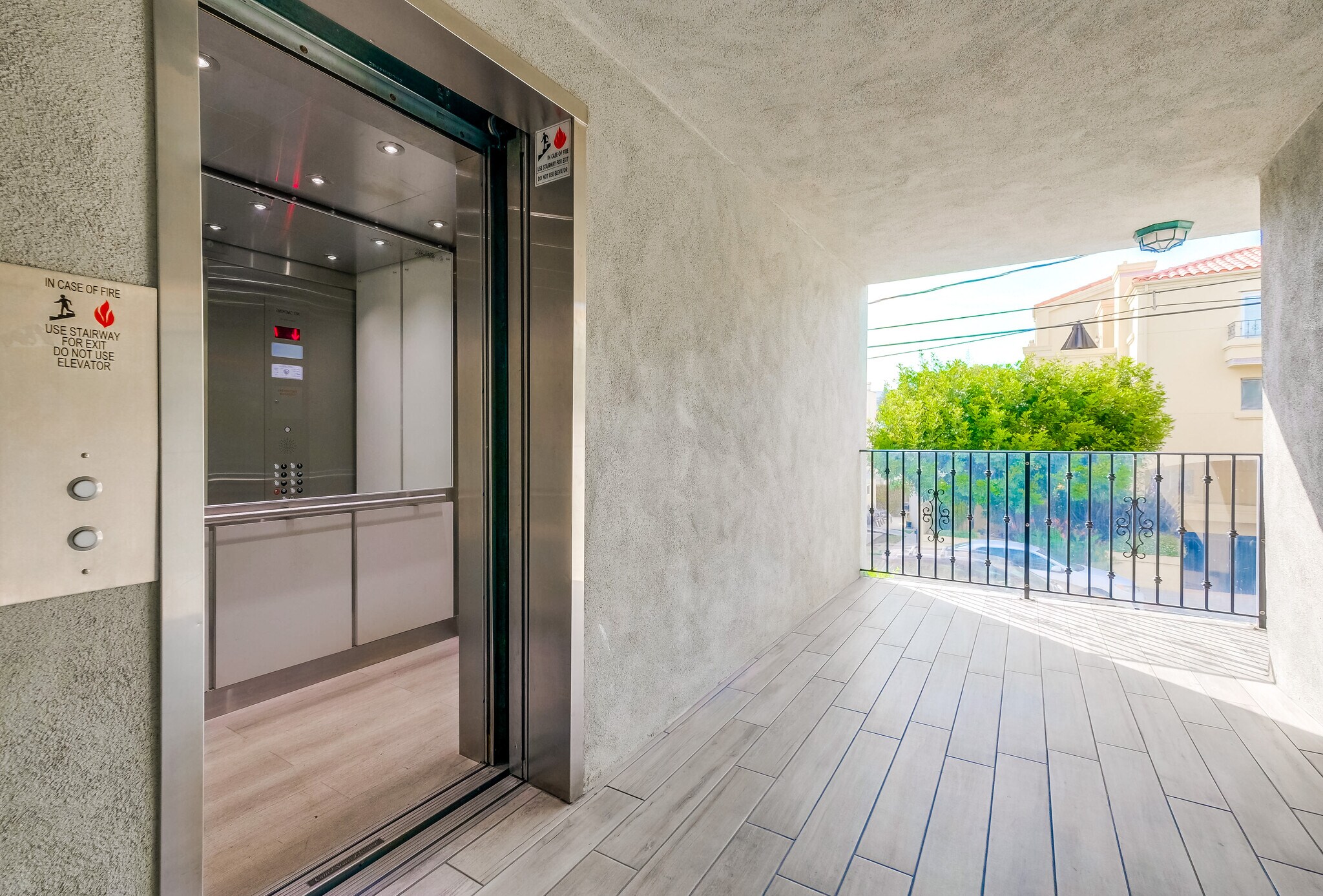 Building Photo - 2308 Schader Dr