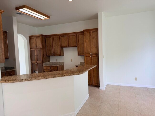 Building Photo - 7221 Lake Victoria Rd