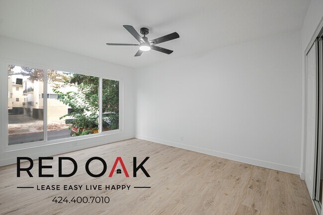 Building Photo - 812 Westbourne Dr