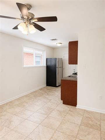 Building Photo - 5731 Dimaggio Pl