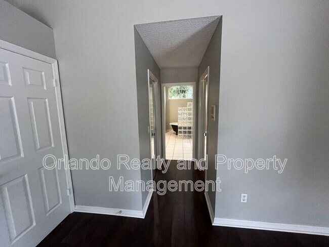 Building Photo - 3801 Donna Lynn Ln