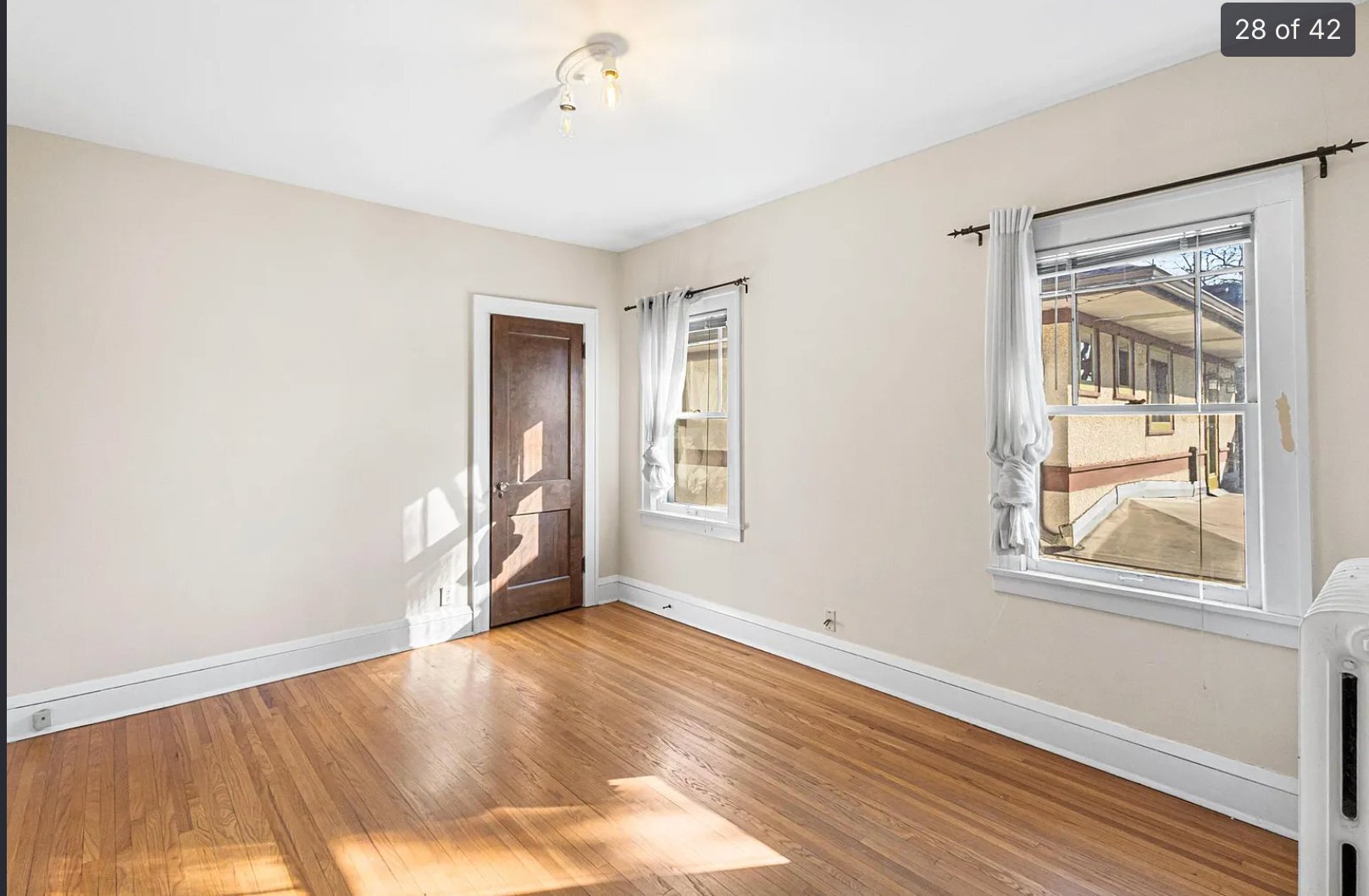 Building Photo - 5000 Newton Ave S