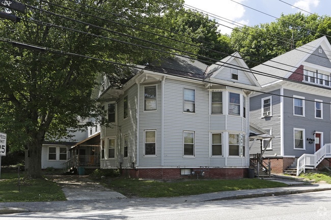 Primary Photo - 122 Goff St