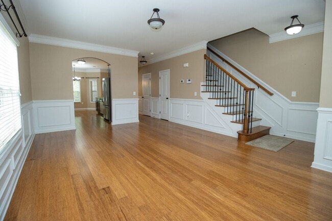 Building Photo - 342 Woodmill Cir