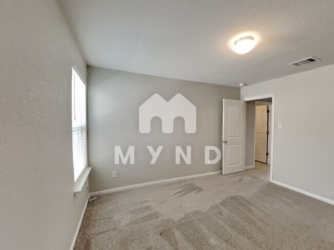 Building Photo - 20421 Whimbrel Ct