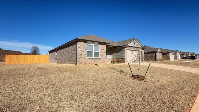 Building Photo - 21097 River Mist Dr