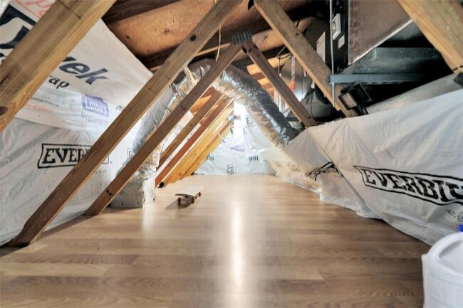 Building Photo - 3694 Glen Oaks Manor Dr