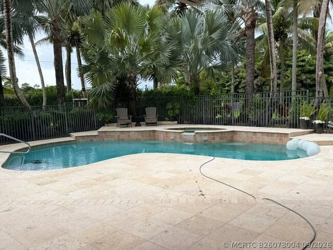 Building Photo - 14636 Stirrup Ln
