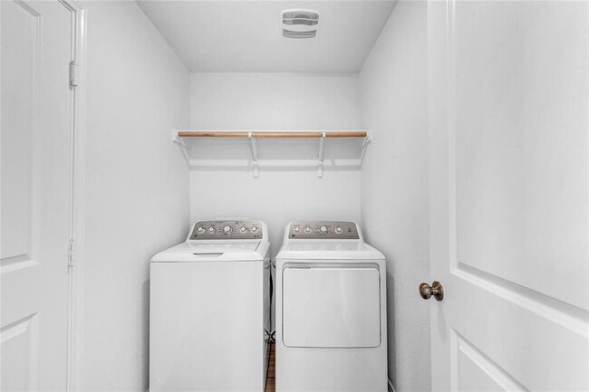 Building Photo - 516 Rancho Del Cielo Lp