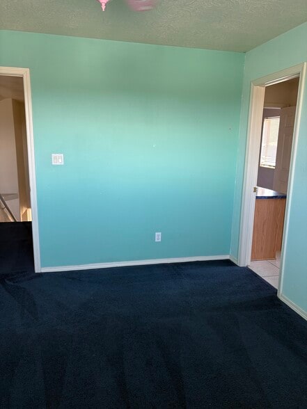 Building Photo - 37 Cruces Loop