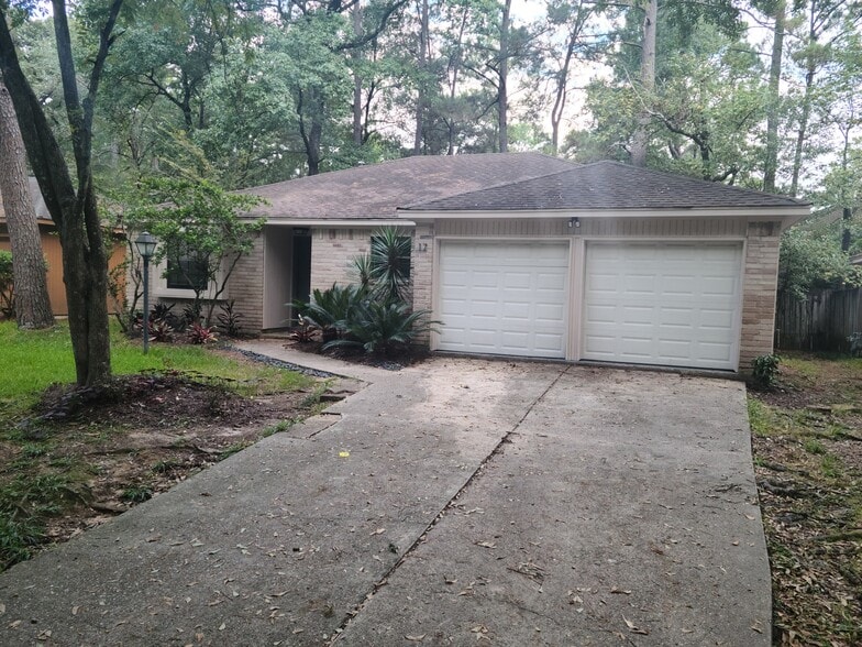 Building Photo - 17 Capewood Ct