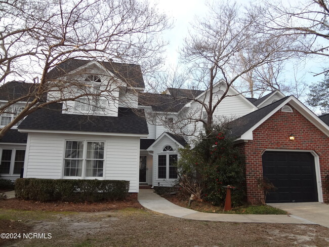 Primary Photo - 107 Gates Dr