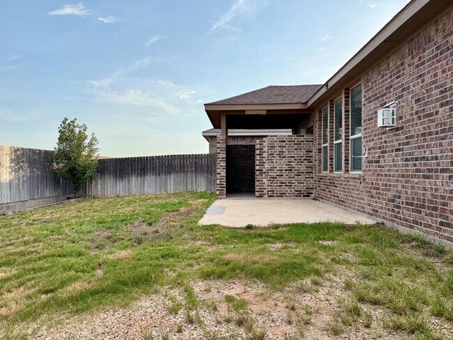 Building Photo - Home for Rent