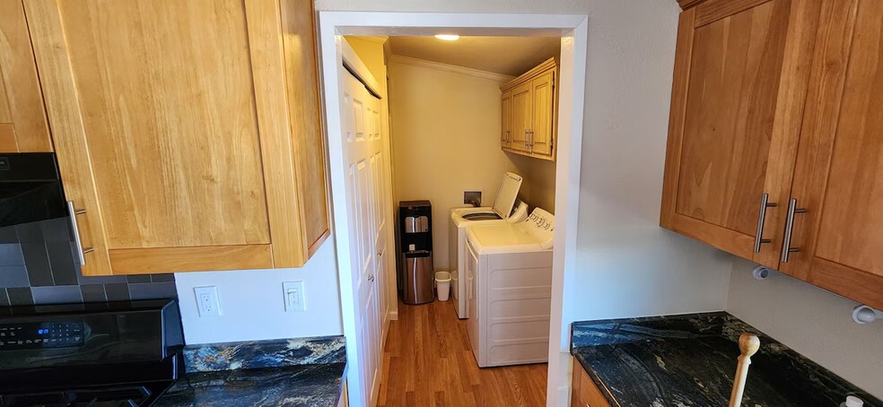 Washer Dryer - 2844 Marina View Dr