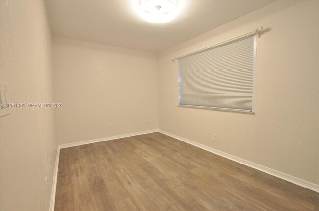 Building Photo - 10502 SW 77th Ct