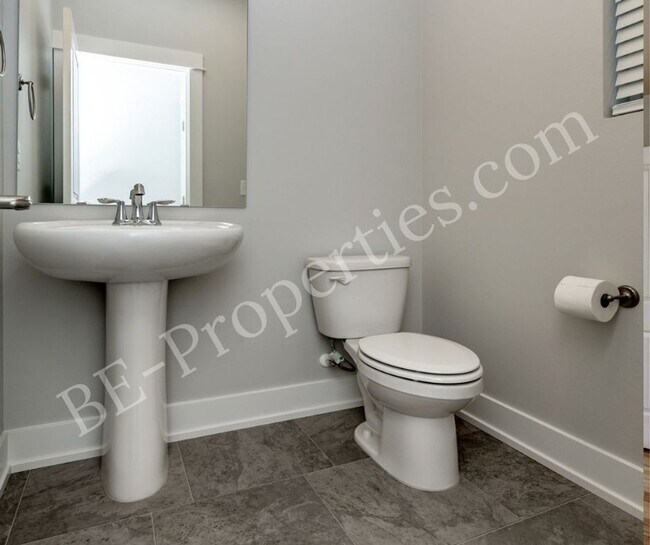 Building Photo - New Construction - Mountain View in the desirable Tehaleh community