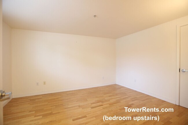 Building Photo - 1200 65th St