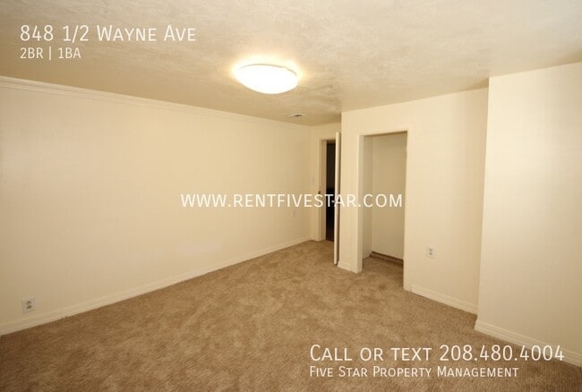 Building Photo - 848 Wayne Ave