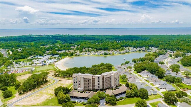 Building Photo - 18269 Colony Dr Dr