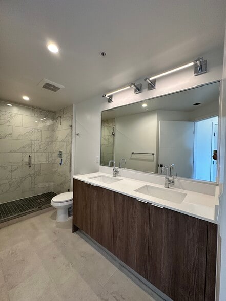 Building Photo - 4314 SW 49th Ct