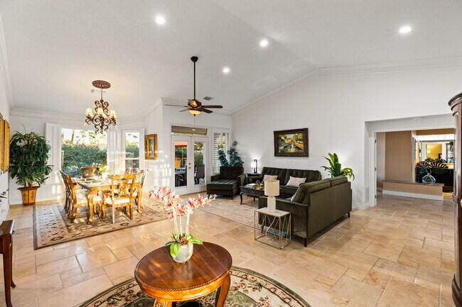 Building Photo - 370 Cypress Point Dr