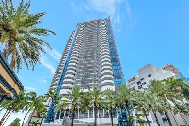 Building Photo - 6301 Collins Ave