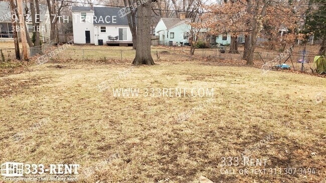 Building Photo - 913 E 77th Terrace