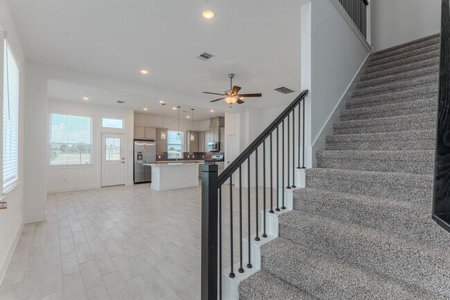 Building Photo - 21238 Black Gap Wildlife Dr