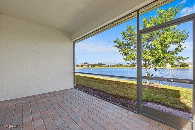 Building Photo - 1095 Rolling Brk Ln