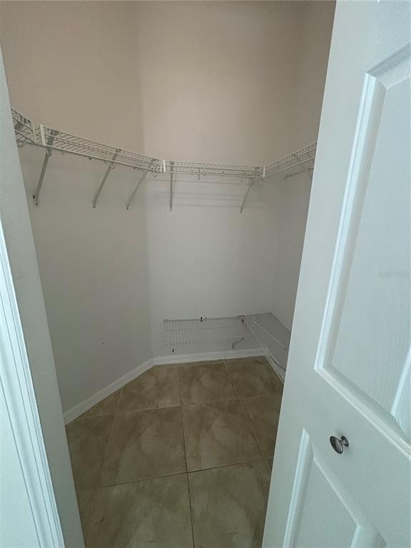 Building Photo - 10510 Beneva Dr