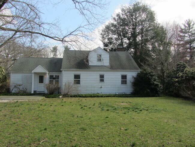 Building Photo - 29 Amherst Ct