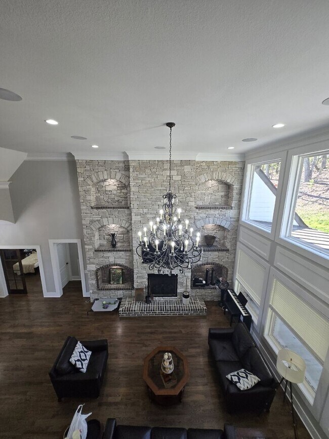 Building Photo - Amazing House In Windstone Available For P...