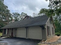 Building Photo - 1039 Elwood St