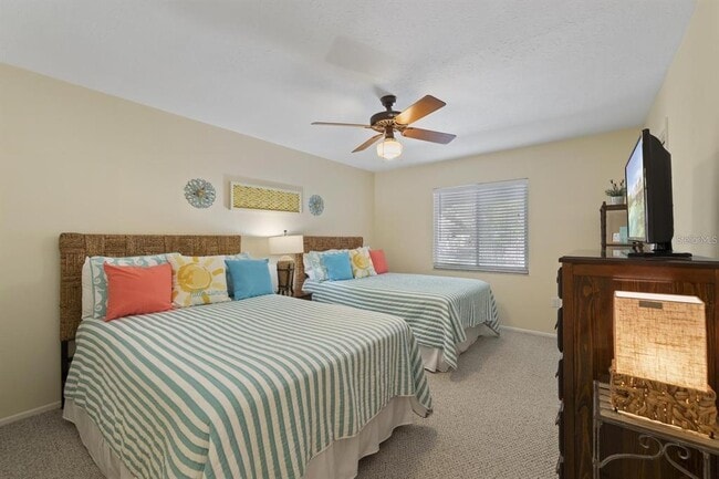 Building Photo - 1895 Buccaneer Cir