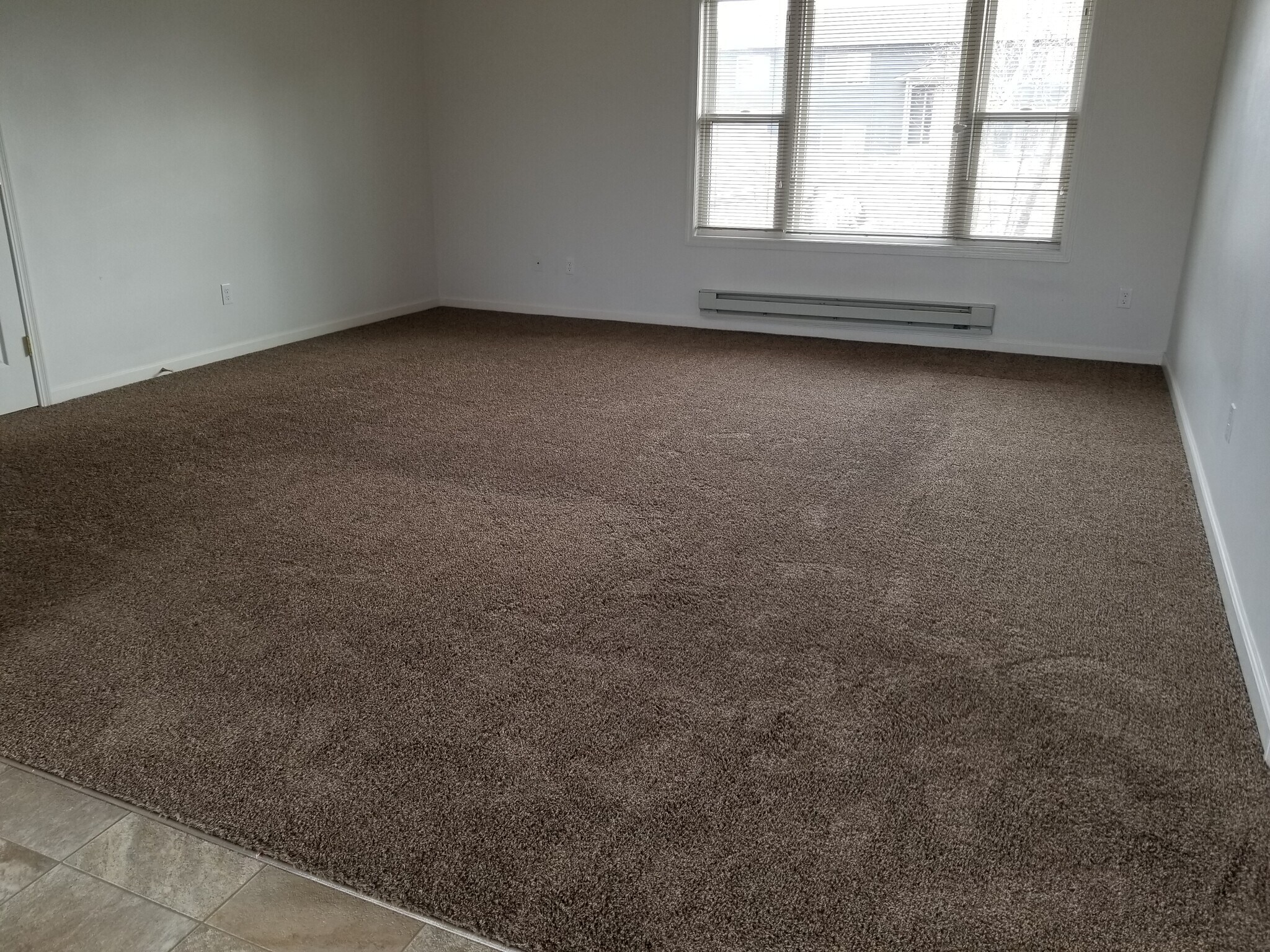 Building Photo - 631 Oakmont Rd