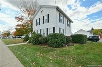 Building Photo - 217 Maple Ave