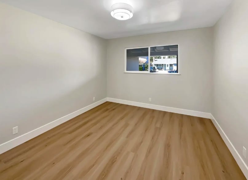 Building Photo - 4840 Piper St