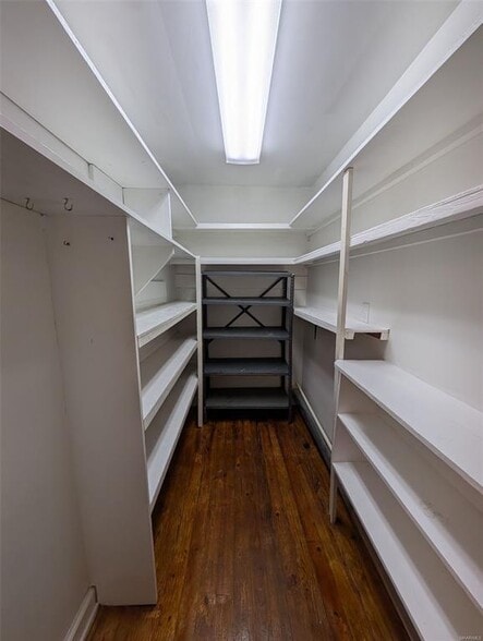 Building Photo - 3012 Biltmore Ave