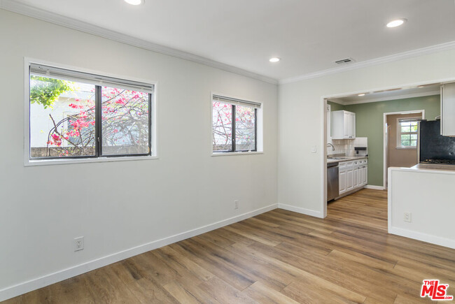 Building Photo - 5450 Bevis Ave
