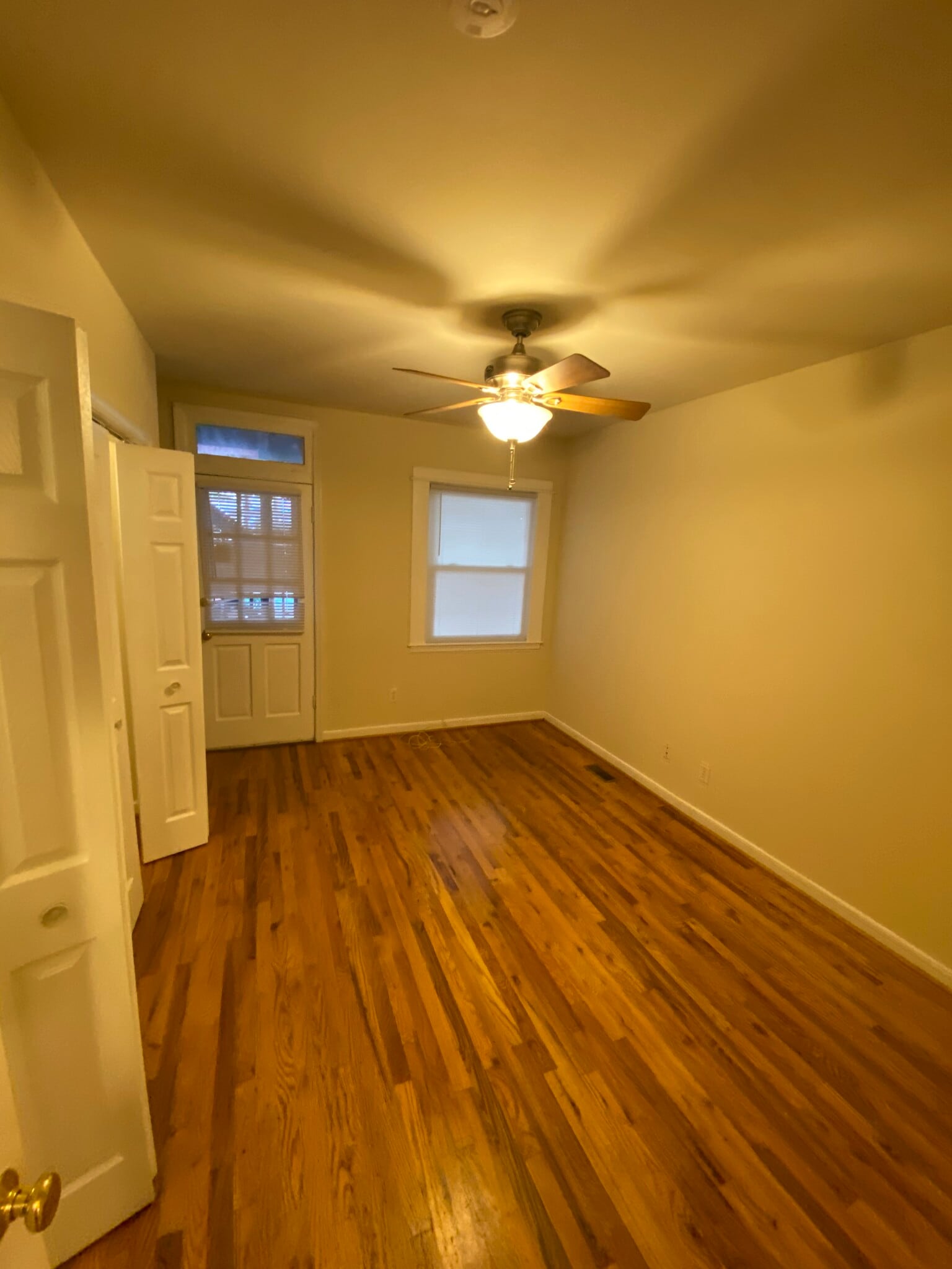 Building Photo - 3019 Ellwood Ave